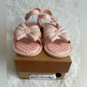 Mini Melissa light pink bow girls sandals coquette